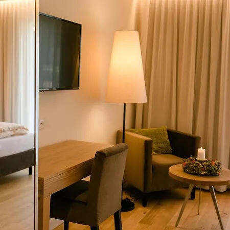 Schlosstaverne Thannhausen Hotell Weiz