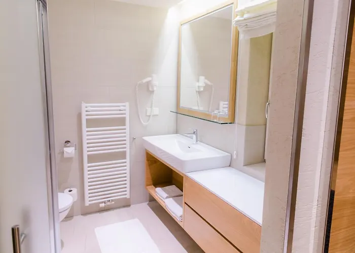 Schlosstaverne Thannhausen 2* ويز